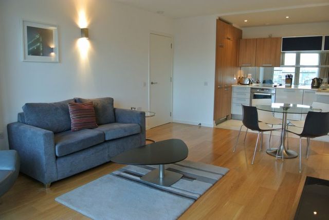  Image of 2 bedroom Apartment to rent in Goulden Street Manchester M4 at 49 Goulden Street  Manchester City, M4 5EN
