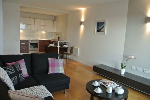  Image of 1 bedroom Apartment to rent in Goulden Street Manchester M4 at 49 Goulden Street  Manchester City, M4 5EN