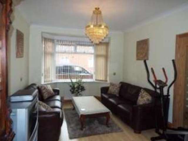  Image of 3 bedroom Terraced house for sale in Lyon Street Southampton SO14 at Southampton  Northam, SO14 0LZ