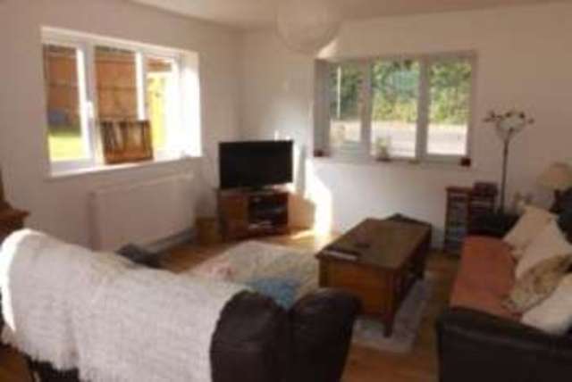  Image of 4 bedroom Detached house for sale in Copperfield Road Southampton SO16 at Southampton Hampshire Bassett, SO16 3NX