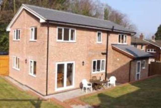  Image of 4 bedroom Detached house for sale in Copperfield Road Southampton SO16 at Southampton Hampshire Bassett, SO16 3NX