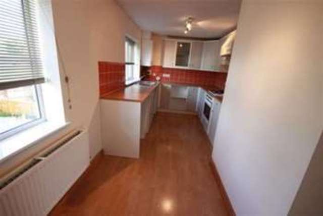  Image of 1 bedroom Flat to rent in Springfield Drive Calne SN11 at Calne, SN11 0UF