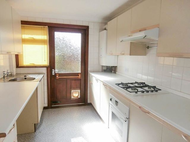  Image of 2 bedroom Terraced house to rent in St. Serfs Walk Alva FK12 at Alva Clackmannanshire Clackmannanshire, FK12 5DJ