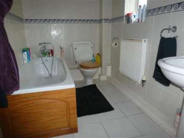  Image of 5 bedroom Detached house for sale in Stangate Drive Iwade Sittingbourne ME9 at Iwade Sittingbourne Iwade, ME9 8TR