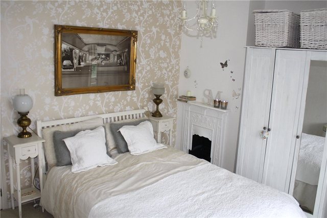  Image of 2 bedroom Terraced house for sale in Sunnyside Stansted CM24 at Stansted Mountfitchet Essex Stansted Mountfitchet, CM24 8AU