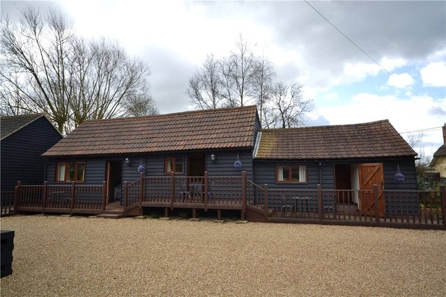  Image of 6 bedroom Detached house for sale in Burton End Stansted CM24 at Stansted Mountfitchet Essex Stansted Mountfitchet, CM24 8UQ