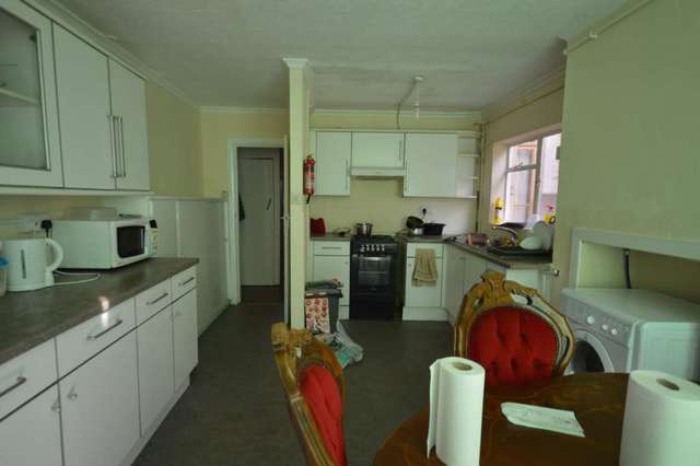  Image of 4 bedroom Detached house to rent in St. Mary