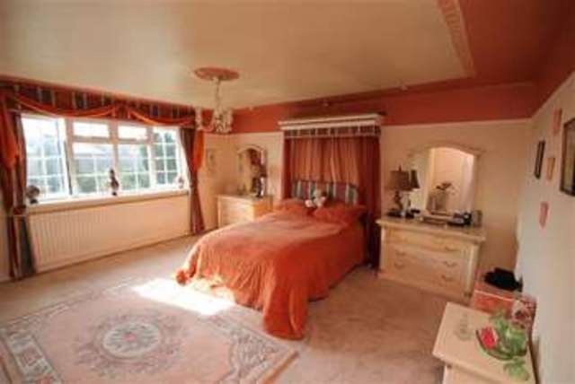  Image of 4 bedroom Detached house for sale in Stoney Lane Bloxwich Walsall WS3 at Stoney Lane Bloxwich Walsall, WS3 3RF