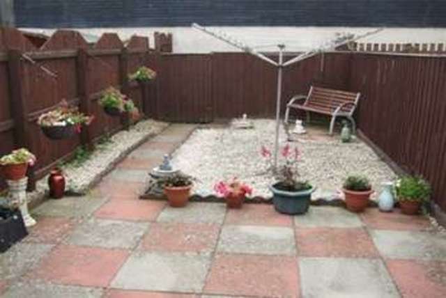  Image of 2 bedroom Detached house to rent in Sundrum Place Kilwinning KA13 at Kilwinning, KA13 6ST