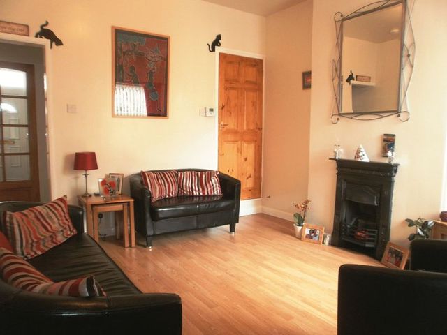  Image of 2 bedroom Detached house for sale in Cotteridge Road Kings Norton Birmingham B30 at Cotteridge Road Cotteridge Birmingham, B30 3AZ