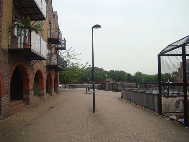  Image of 2 bedroom Flat to rent in Yeoman Street London SE8 at Yeoman Street  London, SE8 5DP