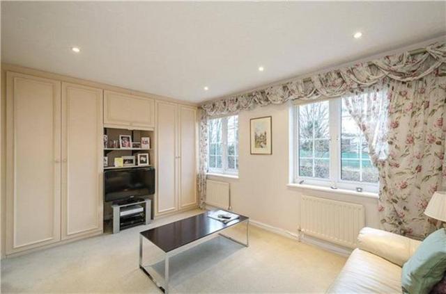  Image of 4 bedroom Town House for sale in Sussex Gardens London N6 at HIGHGATE  LONDON, N6 4LY