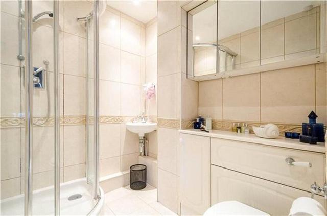  Image of 4 bedroom Town House for sale in Sussex Gardens London N6 at HIGHGATE  LONDON, N6 4LY