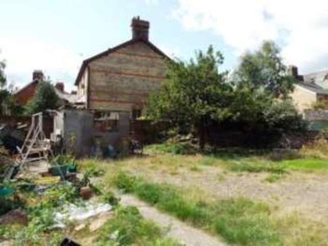  Image of 4 bedroom Detached house for sale in Staplegrove Road Taunton TA1 at Taunton Somerset Taunton, TA1 1DG