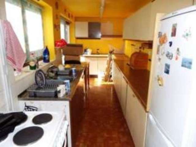  Image of 2 bedroom Terraced house for sale in Thomas Street Taunton TA2 at Taunton Somerset Staplegrove, TA2 6HB