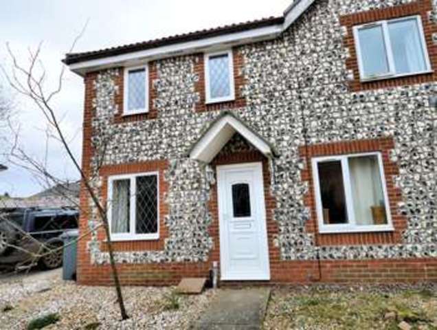  Image of 2 bedroom Semi-Detached house to rent in Hedgemere Taverham Norwich NR8 at Taverham Norwich Norfolk, NR8 6GG
