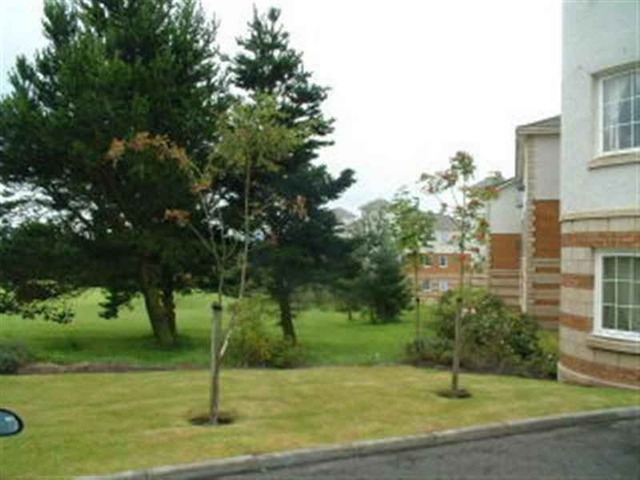  Image of 3 bedroom Flat to rent in Taylor Green Livingston EH54 at Deer Park West Lothian West Lothian, EH54 8SX