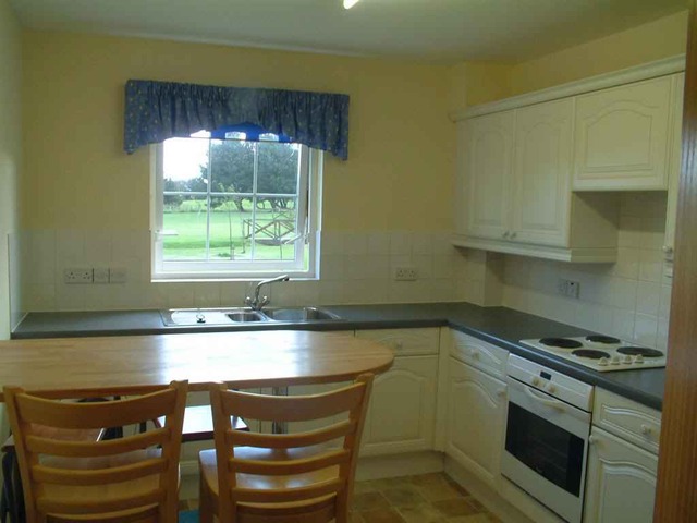  Image of 2 bedroom Flat to rent in Taylor Green Livingston EH54 at Livingston West Lothian West Lothian, EH54 8SX