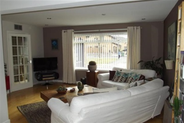  Image of 3 bedroom Detached house to rent in Teasel Avenue Glasgow G53 at Nitshill Glasgow Glasgow, G53 7UH