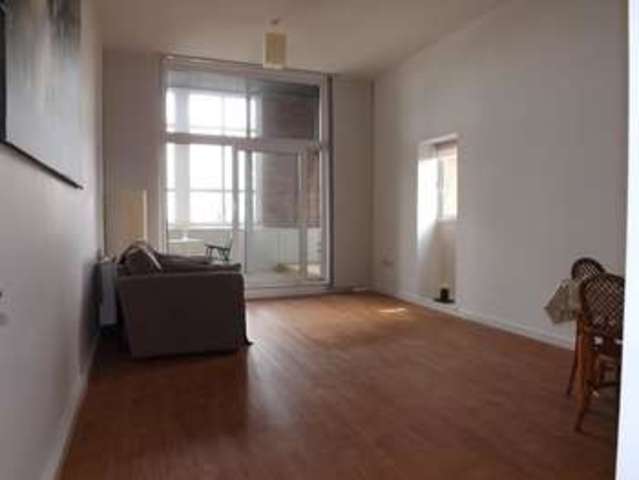  Image of 1 bedroom Flat for sale in Blackburn Road Bolton BL1 at The Cottonworks  Bolton, BL1 7QJ