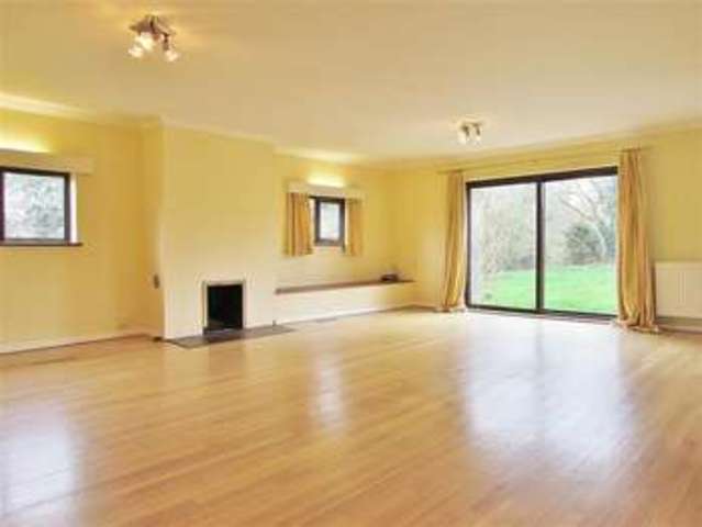  Image of 5 bedroom Detached house for sale in The Croft East Hagbourne Didcot OX11 at East Hagbourne  Didcot, OX11 9LS