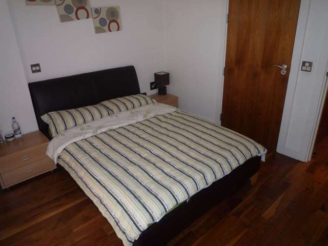  Image of 2 bedroom Apartment for sale in Clowes Street Salford M3 at Clowes Street  Manchester, M3 5NG
