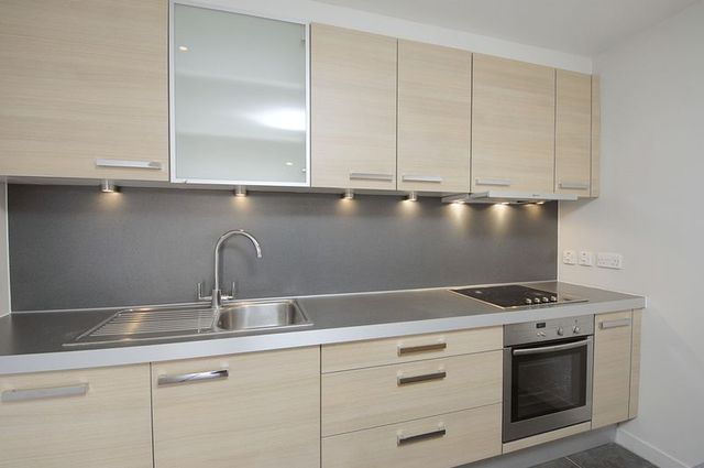  Image of 1 bedroom Flat to rent in The Heart Walton-on-Thames KT12 at The Heart  Walton-On-Thames, KT12 1GF