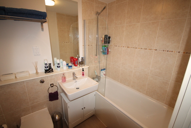  Image of 2 bedroom Flat for sale in St. Johns Street Bedford MK42 at Beds  Bedford, MK42 0FW