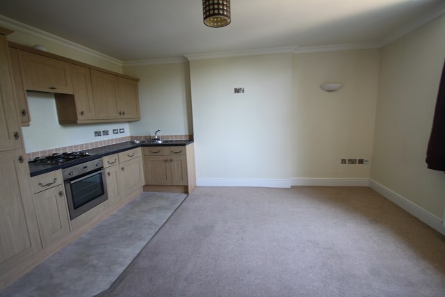  Image of 2 bedroom Flat to rent in Clatterford Road Newport PO30 at Clatterford Road  Newport, PO30 1NQ
