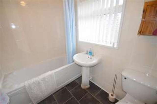  Image of 3 bedroom Semi-Detached house to rent in The Uplands Scarborough YO12 at The Uplands  Scarborough, YO12 5HU