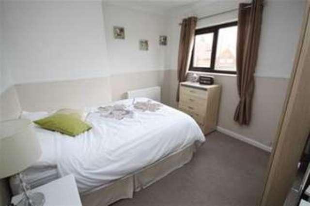  Image of 3 bedroom Semi-Detached house for sale in Theydon Grove Woodford Green IG8 at Theydon Grove  Woodford Green, IG8 7HH