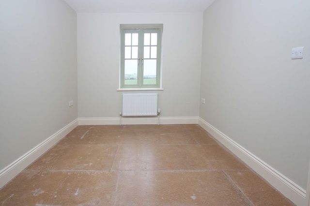  Image of 3 bedroom Semi-Detached house for sale in Theydon Mount Theydon Mount Epping CM16 at Theydon Mount Epping, CM16 7PP