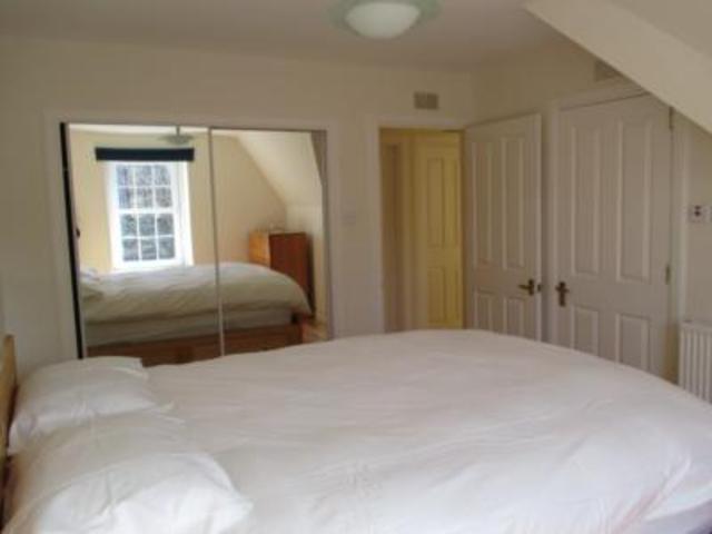  Image of 2 bedroom Semi-Detached house to rent in Thistle Place Aberdeen AB10 at City Centre Aberdeen Aberdeen, AB10 1UZ