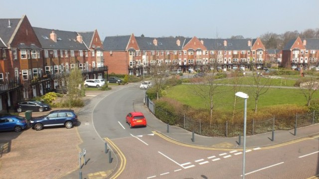  Image of 4 bedroom Terraced house to rent in Thornbury Avenue Weetwood Leeds LS16 at Thornbury Avenue  Leeds, LS16 5RN