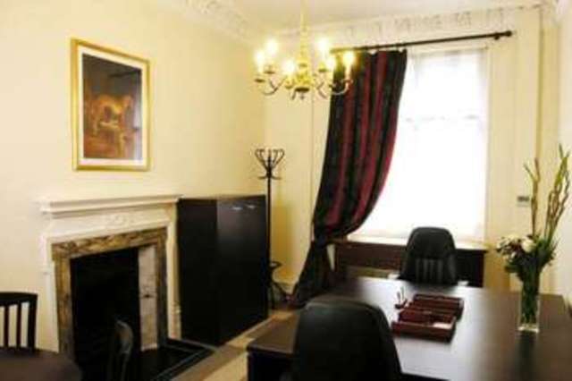  Image of Detached house to rent in Tokenhouse Yard London EC2R at Bank EC2R London, EC2R 7AS