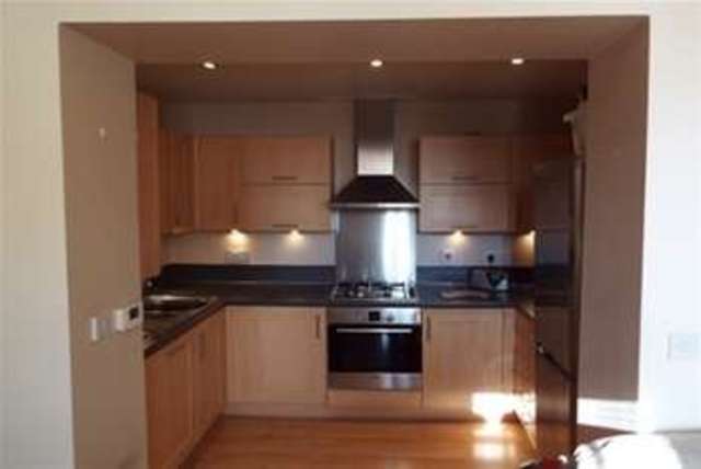  Image of 2 bedroom Flat to rent in Tuke Grove Wakefield WF1 at Wakefield, WF1 4AF