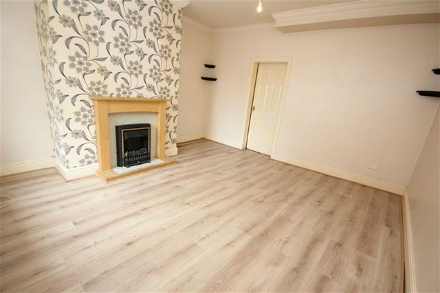  Image of 2 bedroom Property to rent in Turner Street Rochdale OL12 at Turner Street Rochdale Rochdale, OL12 0QL