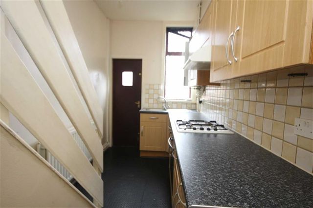  Image of 2 bedroom Property to rent in Turner Street Rochdale OL12 at Turner Street Rochdale Rochdale, OL12 0QL