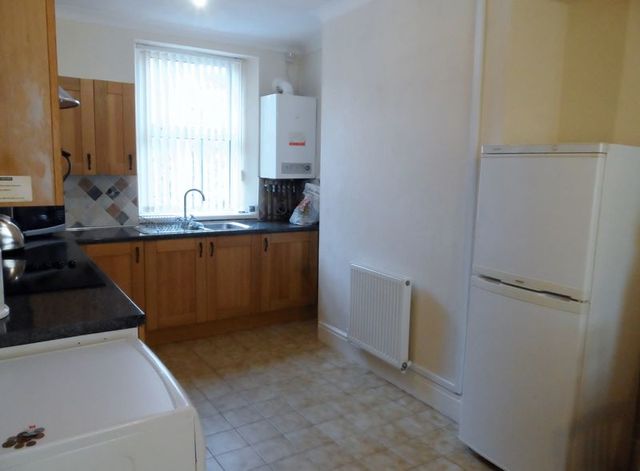  Image of 5 bedroom Property to rent in Union Street Carmarthen SA31 at Union Street  Carmarthen, SA31 3DE