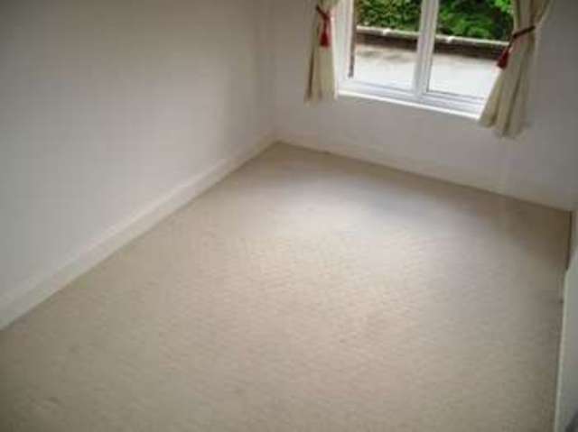  Image of 2 bedroom Flat to rent in The Street Brundall Norwich NR13 at Brundall Norwich Norfolk, NR13 5JY