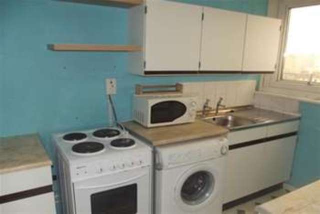  Image of 2 bedroom Flat to rent in Victoria Centre Nottingham NG1 at Nottingham, NG1 3PN