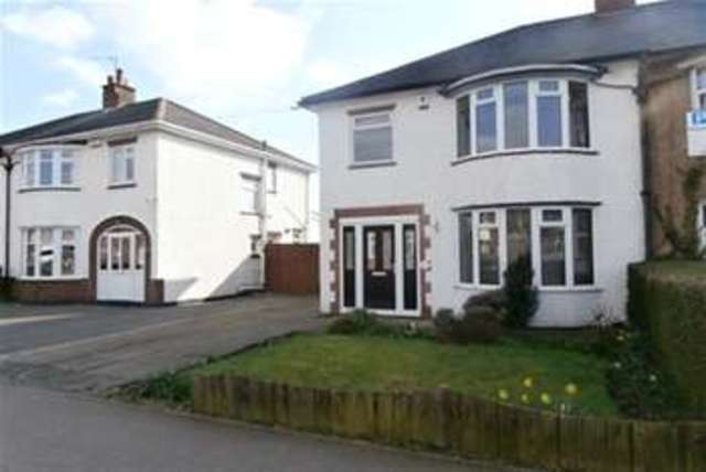  Image of 3 bedroom Semi-Detached house to rent in Wallace Road Loughborough LE11 at Loughborough, LE11 3NX