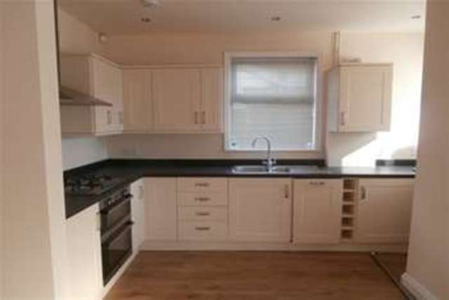  Image of 3 bedroom Semi-Detached house to rent in Wallace Road Loughborough LE11 at Loughborough, LE11 3NX