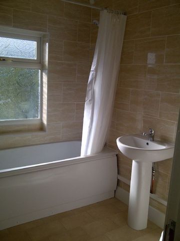  Image of 3 bedroom Semi-Detached house to rent in Walter Road Smethwick B67 at Walter Road Smethwick Birmingham, B67 7NP