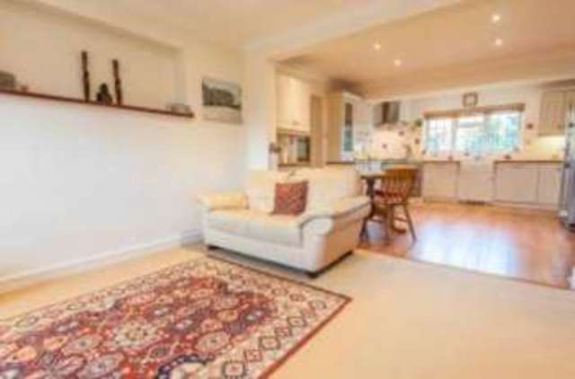  Image of 4 bedroom Detached house for sale in Rydens Avenue Walton-on-Thames KT12 at Walton-on-Thames Surrey Walton-on-Thames, KT12 3JP