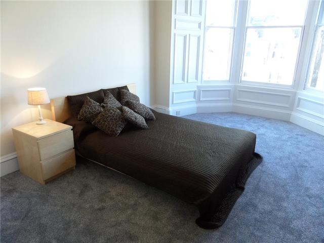  Image of 3 bedroom Flat to rent in Warrender Park Road Edinburgh EH9 at Marchmont Edinburgh Edinburgh, EH9 1ET