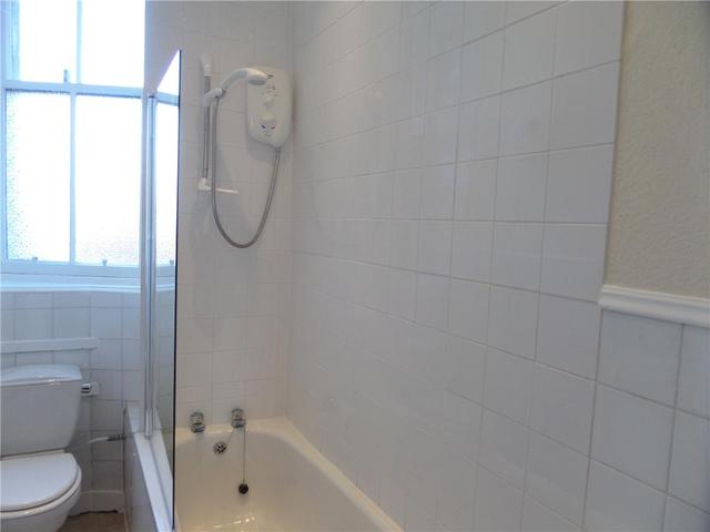  Image of 3 bedroom Flat to rent in Warrender Park Road Edinburgh EH9 at Marchmont Edinburgh Edinburgh, EH9 1ET