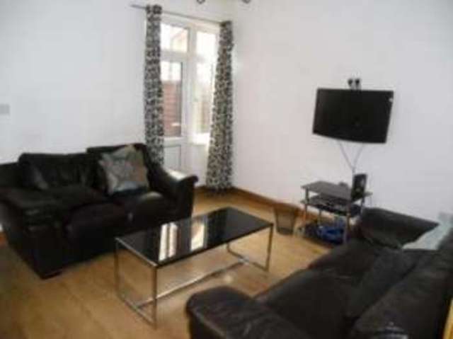  Image of 4 bedroom End of Terrace for sale in Warwards Lane Stirchley Birmingham B29 at Birmingham West Midlands Selly Oak, B29 7RA