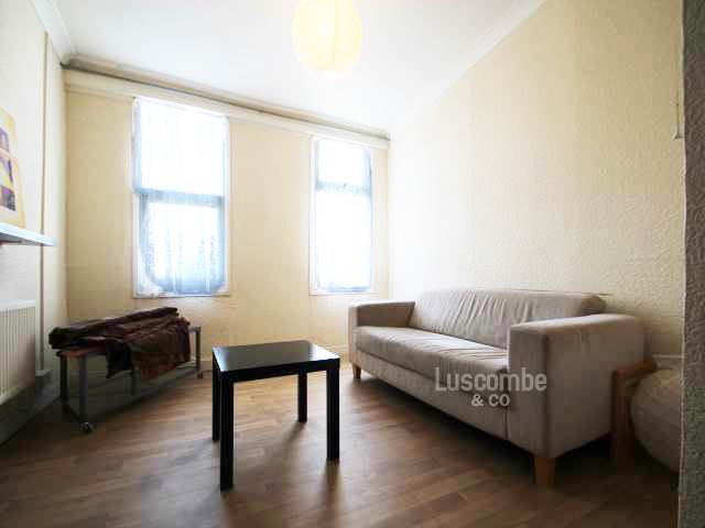  Image of 1 bedroom Flat to rent in Watch House Parade Newport NP20 at Newport  Newport, NP20 2JH