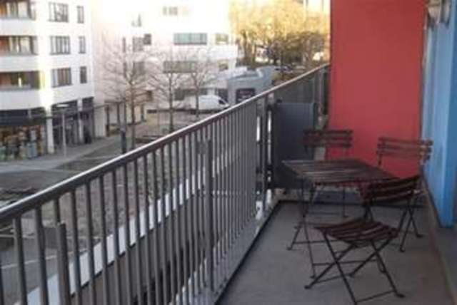  Image of Studio flat to rent in Cathedral Walk Bristol BS1 at Bristol, BS1 5LW